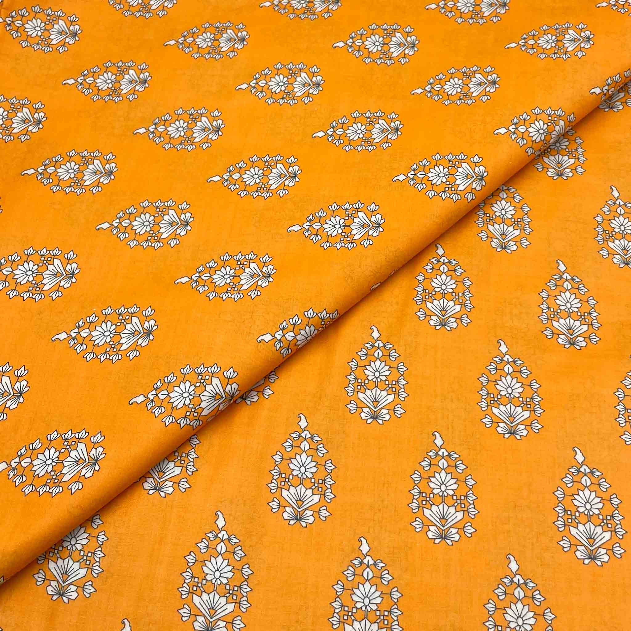 Lawn Digital Print D619