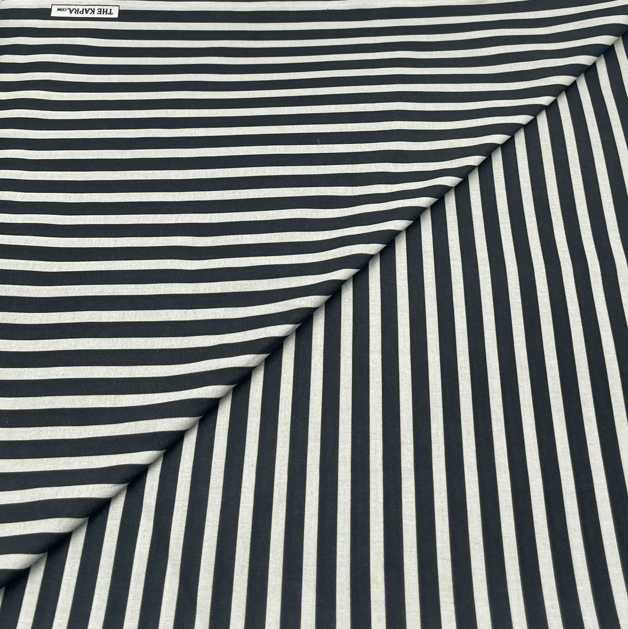 Lawn Digital Print D1071