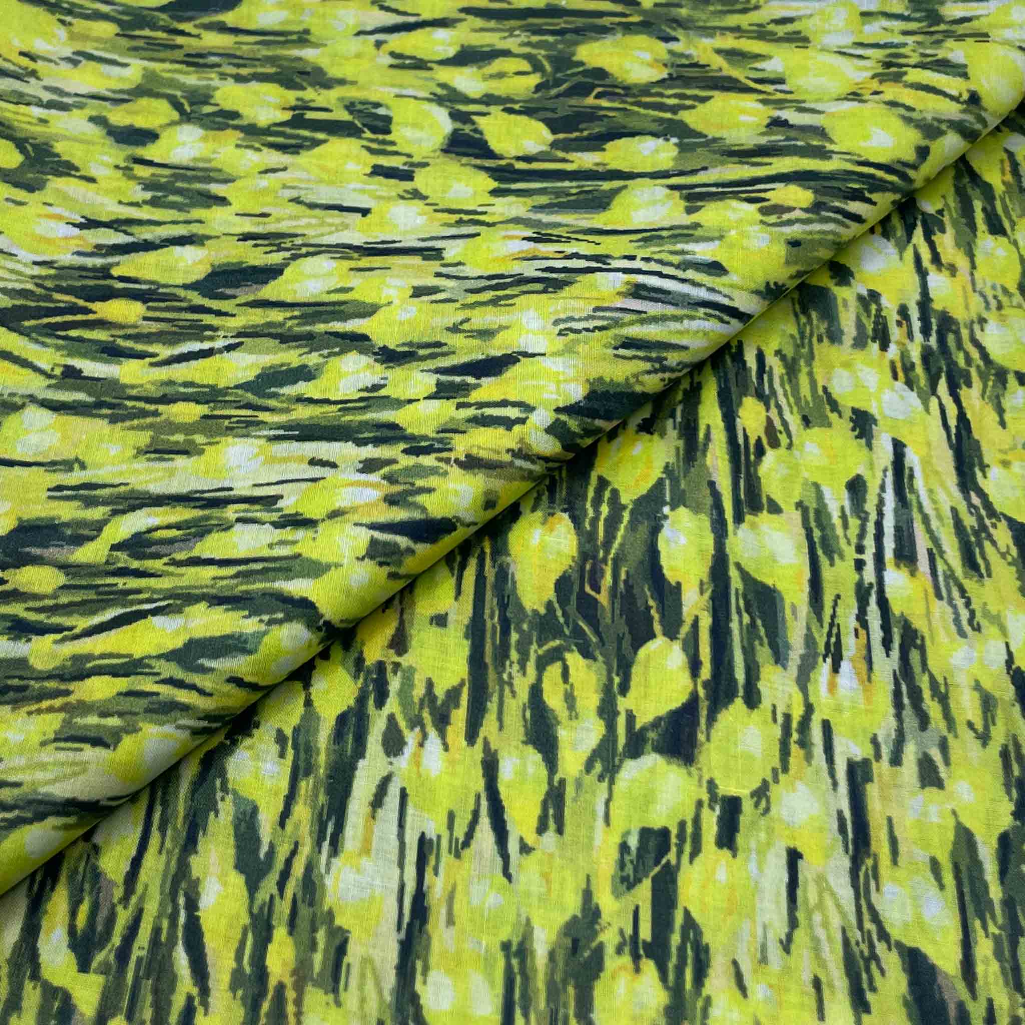 Lawn Digital Print D356